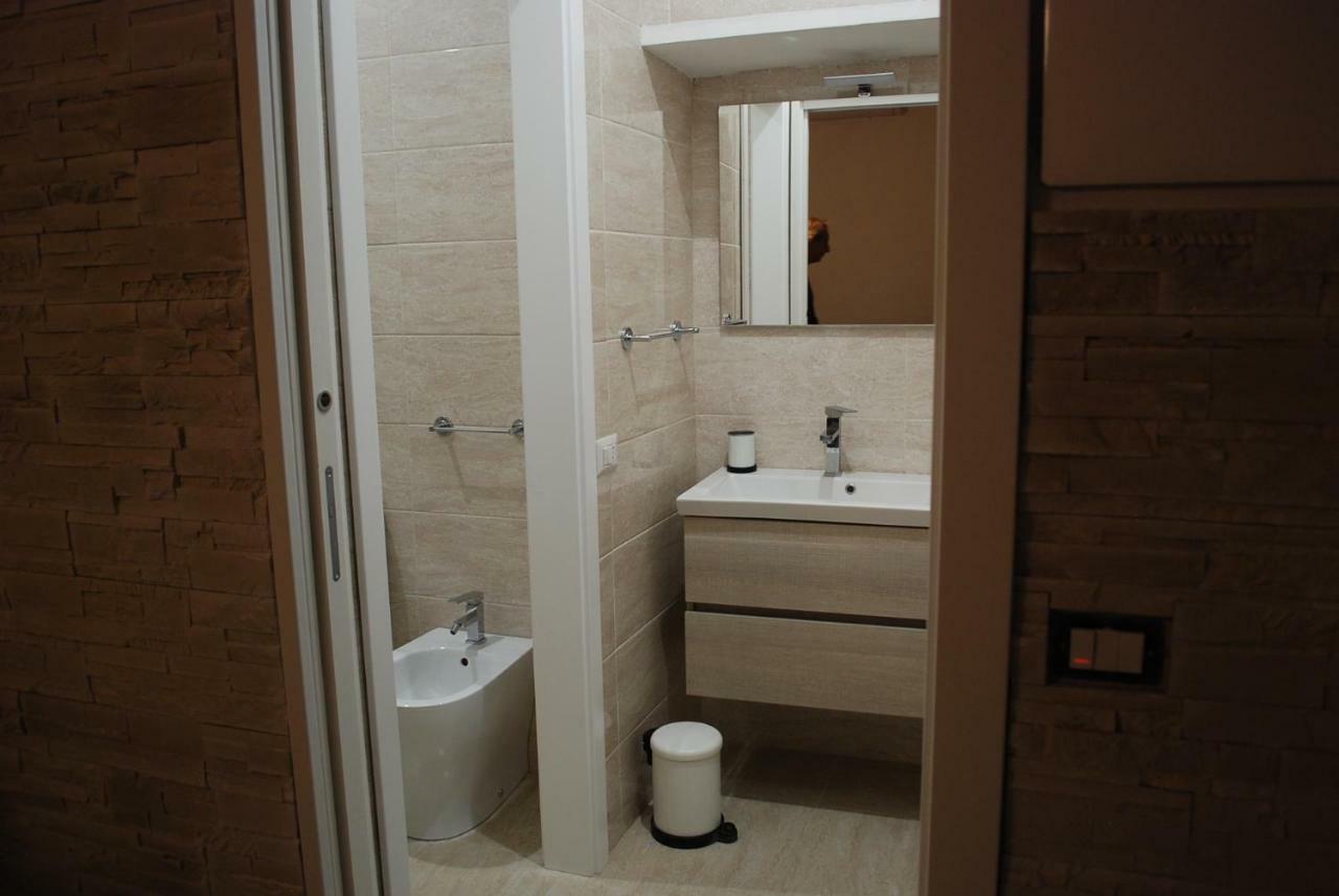 Berardi Palace - Vigna Nuova Apartment فلورنس المظهر الخارجي الصورة