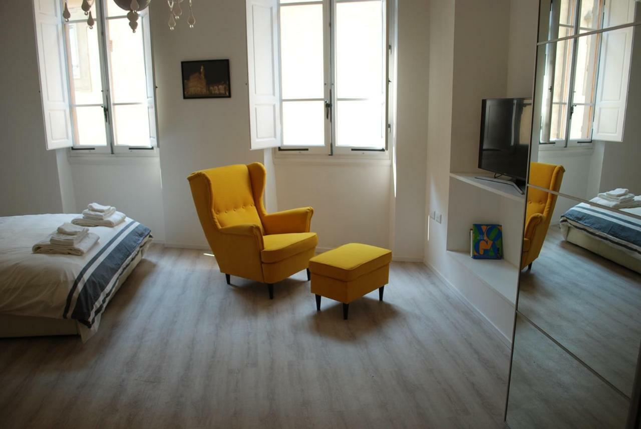 Berardi Palace - Vigna Nuova Apartment فلورنس المظهر الخارجي الصورة